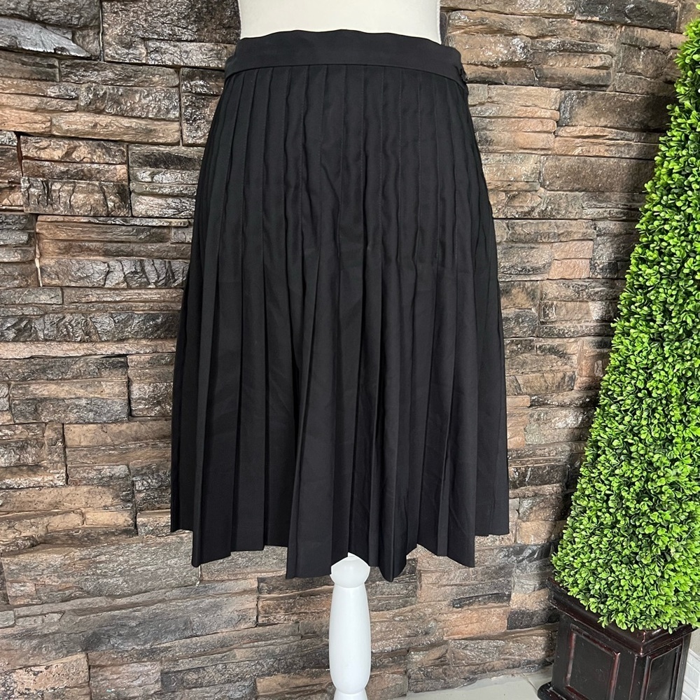 Tion Design Black Pleated Midi Skirt for Cocktail - Picture 2 of 14